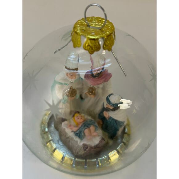 Vntg House of Lloyd 1994 Christmas Around the World Nativity Scene Ornament - Picture 2 of 5